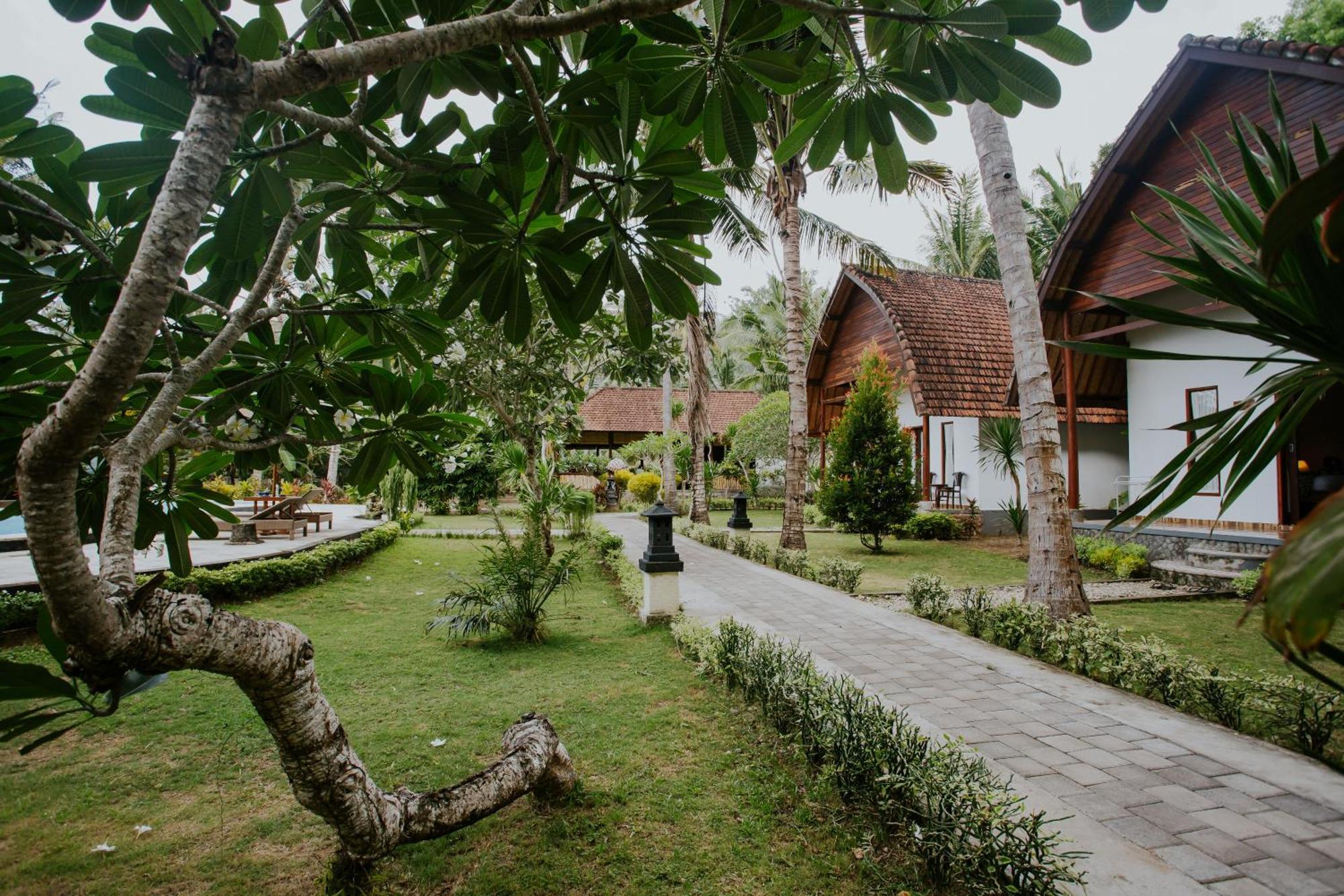 Crystal Bay Villa&Residence Sakti Exterior foto